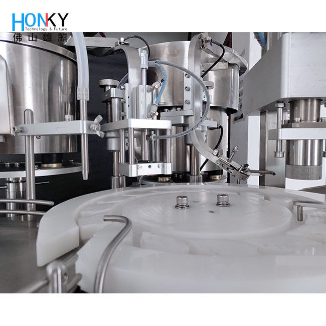 小さいバッチPharmaの液体製造業のための10mlガラスびんの液体の満ちるおおう機械25BPM